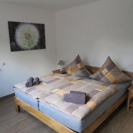 Haus Hanni Priepert Buitenkant foto